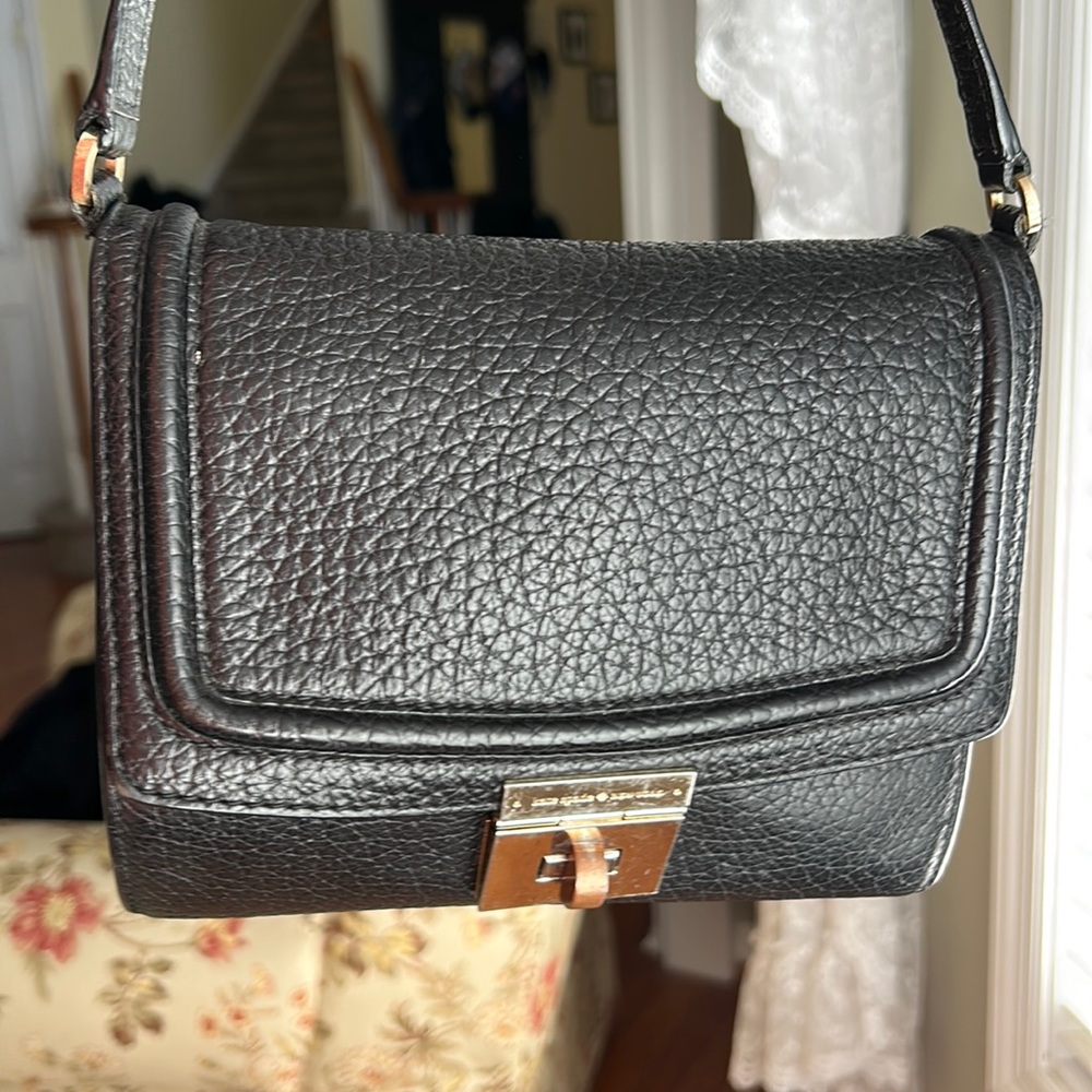 Kate Spade Vintage Black Crossbody ❤️😎☀️